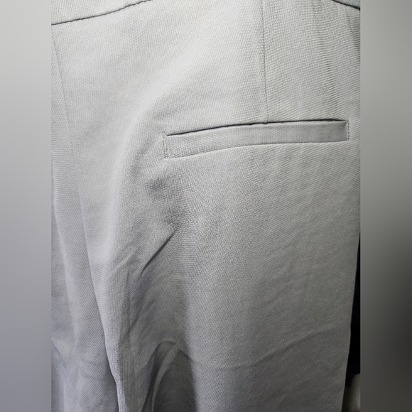 Halston Dove Gray Flat Front Straight Leg Dress Pants Womens Size 8 - Picture 5 of 7